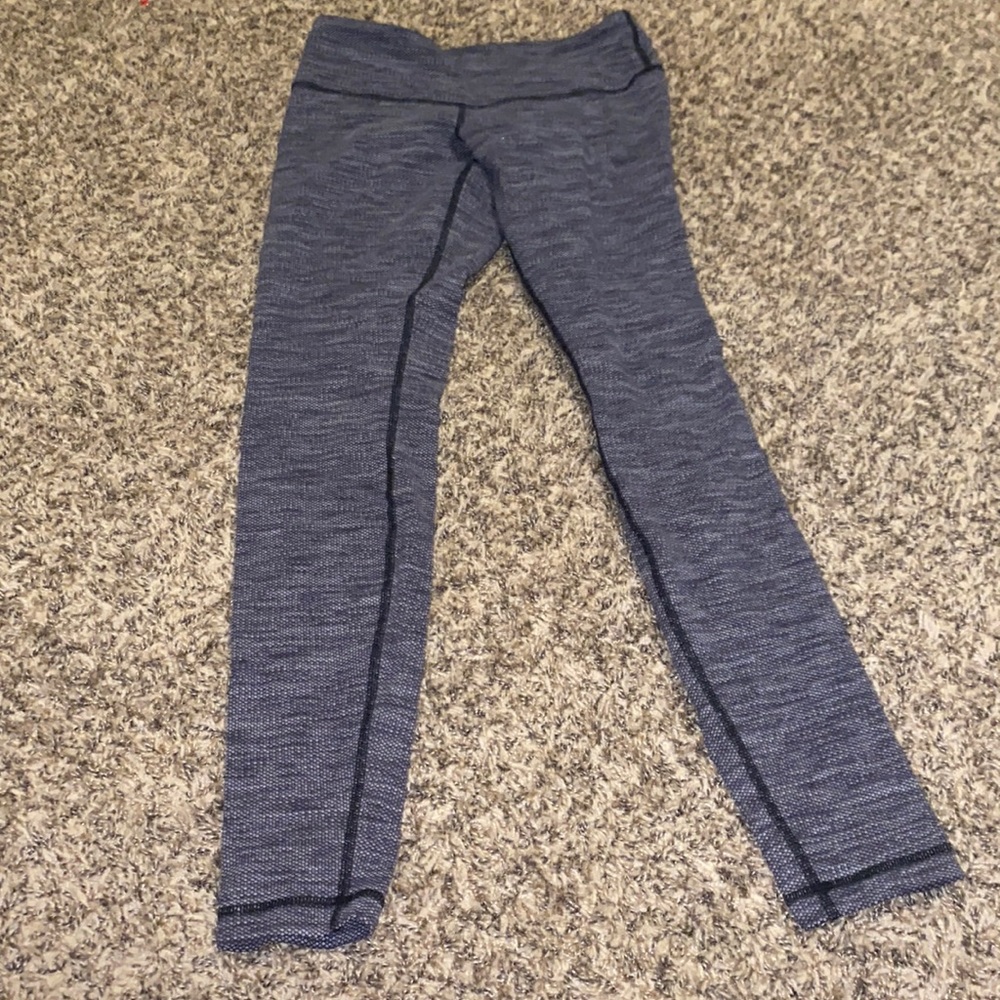 Wunder under lululemon leggings